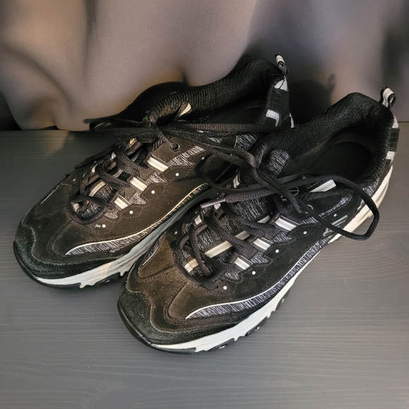 Women's Sketchers D'lites size 10 - Picture 2 of 5